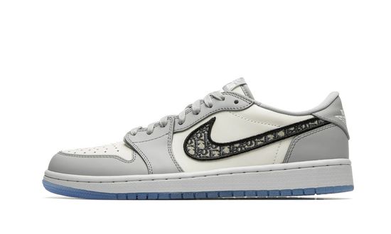 Jordan 1 Low Dior