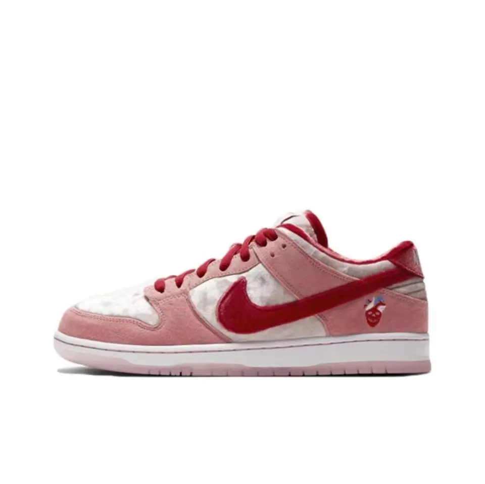 Nike SB Dunk Low StrangeLove